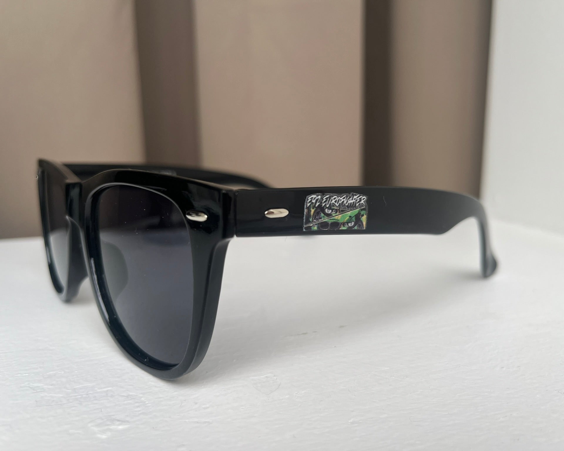 #717 Paddock Shades